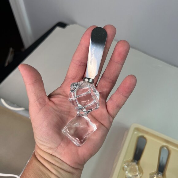 Dept 56 Ice Cubes Spreader Knife Set of 4 Christmas Holidays Like New - Picture 6 of 8